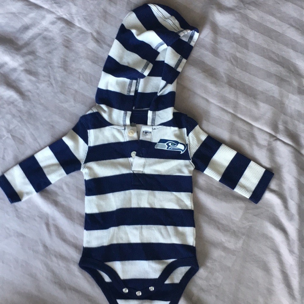 NWOT - Seahawks bodysuit